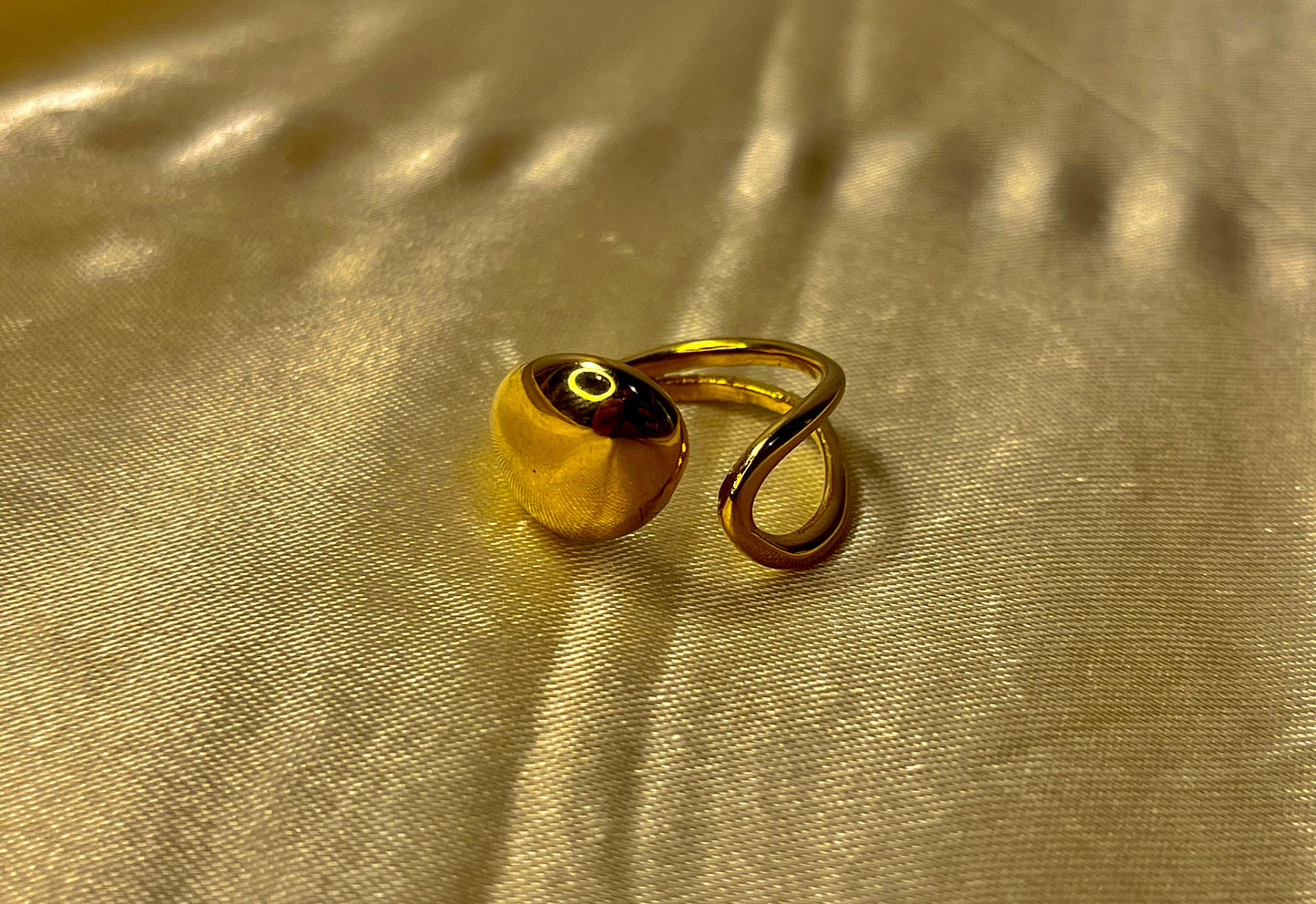 Chic Gold-Tone Open Band Ring with Bold Dome Accent