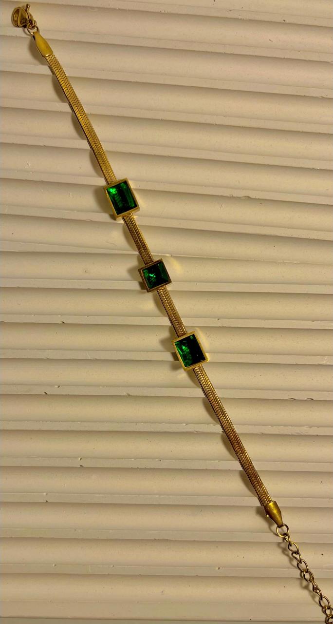 Gold Stainless Steel Bracelet with Emerald Green Stones