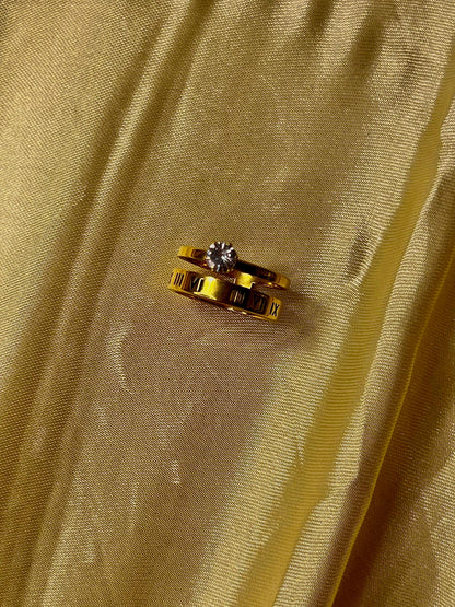 Elegant Gold-Tone Roman Numeral Double Band Ring with Crystal