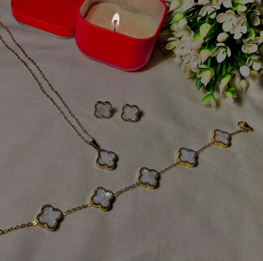 Elegant White Clover Jewelry Set – Necklace, Bracelet & Earrings (Stainless Steel)