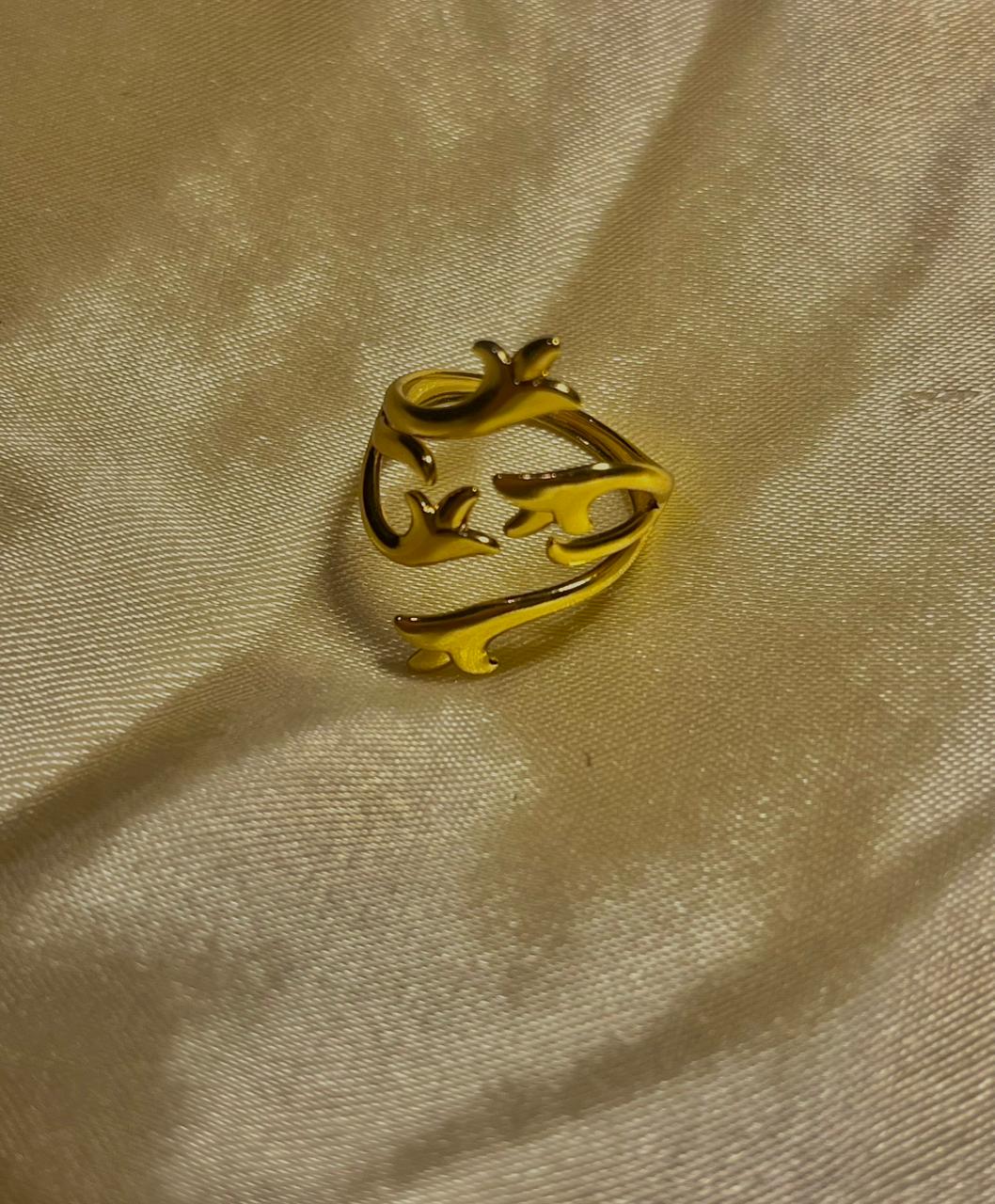 Charming Bird-Inspired Gold-Plated Adjustable Ring