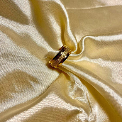 Elegant Gold Textured Band Ring | Minimal Luxury Statement Ring for Everyday Wear