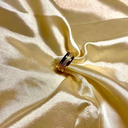 Elegant Gold Textured Band Ring | Minimal Luxury Statement Ring for Everyday Wear